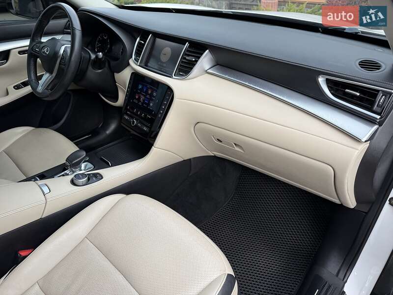 Внедорожник / Кроссовер Infiniti QX50 2018 в Киеве
