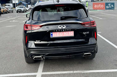 Внедорожник / Кроссовер Infiniti QX50 2021 в 