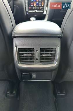 Внедорожник / Кроссовер Infiniti QX50 2019 в 