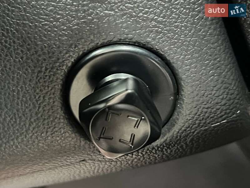 Позашляховик / Кросовер Infiniti QX50 2016 в Одесі