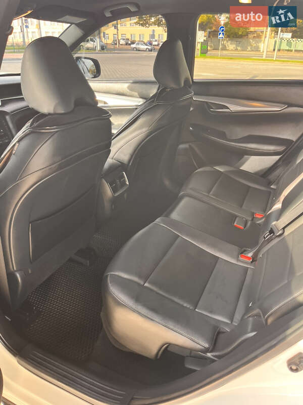 Внедорожник / Кроссовер Infiniti QX50 2019 в Одессе фото 23 Внедорожник / Кроссовер Infiniti QX50 2019 в Одессе