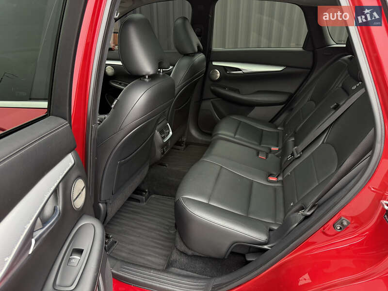 Внедорожник / Кроссовер Infiniti QX50 2018 в Киеве