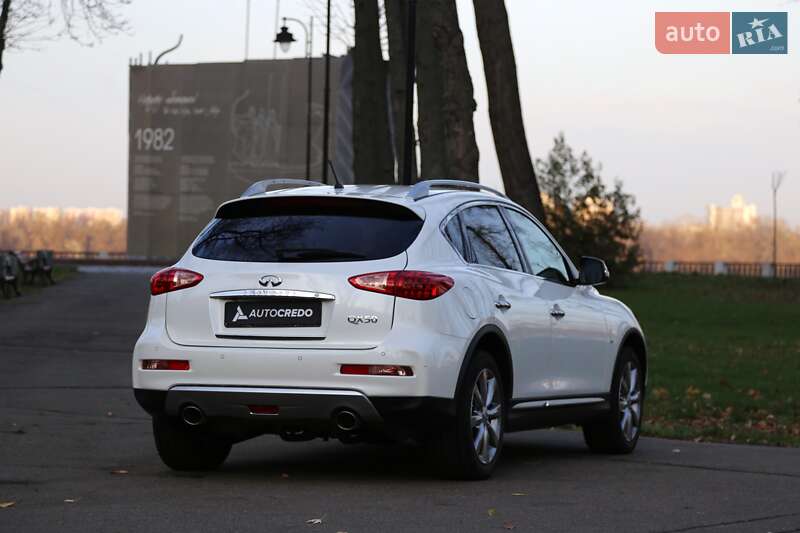 Внедорожник / Кроссовер Infiniti QX50 2017 в Киеве