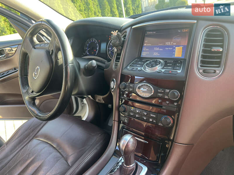 Позашляховик / Кросовер Infiniti QX50 2013 в Рівному