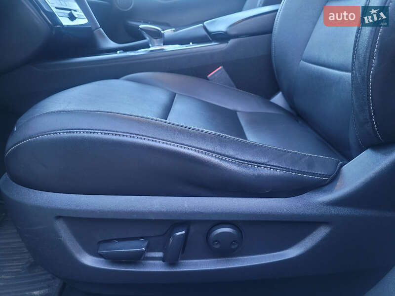 Внедорожник / Кроссовер Infiniti QX50 2019 в Виннице