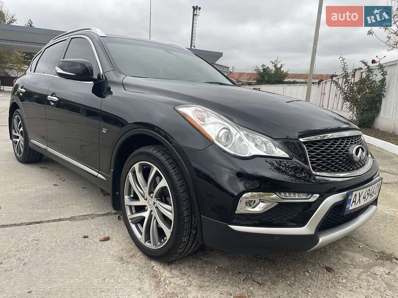 Позашляховик / Кросовер Infiniti QX50 2016 в Харкові