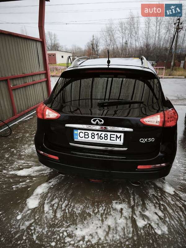 Внедорожник / Кроссовер Infiniti QX50 2013 в Киеве