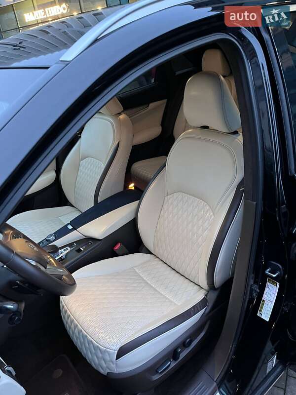 Внедорожник / Кроссовер Infiniti QX50 2019 в Хмельницком