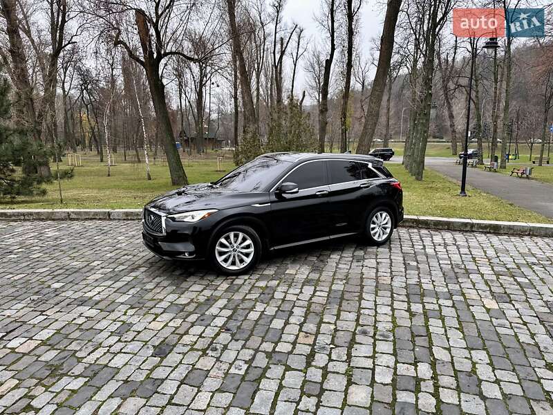 Внедорожник / Кроссовер Infiniti QX50 2019 в Киеве