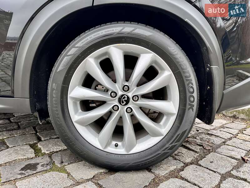 Внедорожник / Кроссовер Infiniti QX50 2019 в Киеве