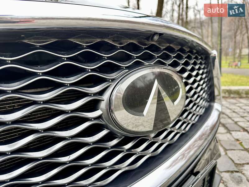 Внедорожник / Кроссовер Infiniti QX50 2019 в Киеве