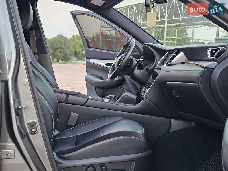 Внедорожник / Кроссовер Infiniti QX50 2018 в Белой Церкви