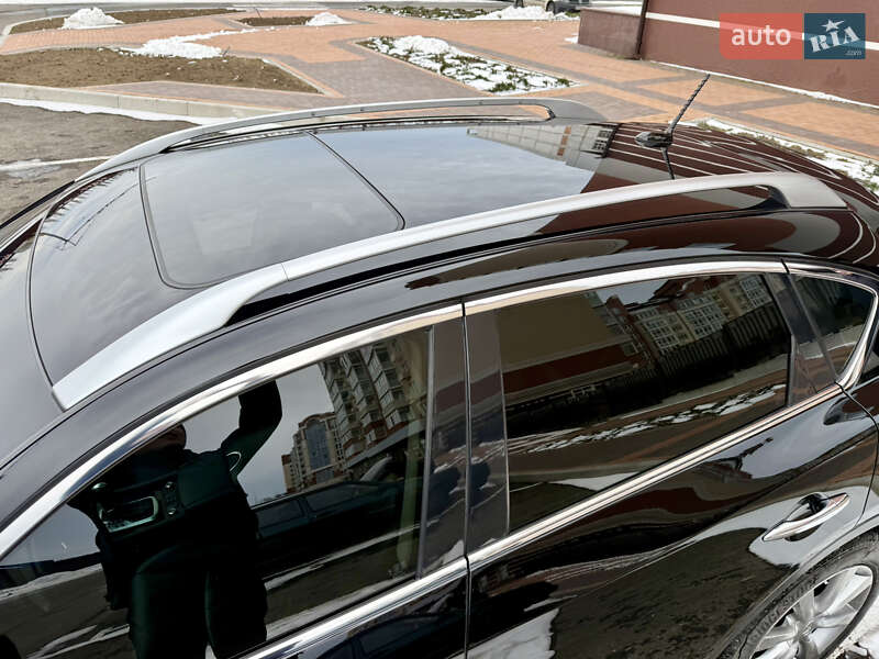 Позашляховик / Кросовер Infiniti QX50 2017 в Умані