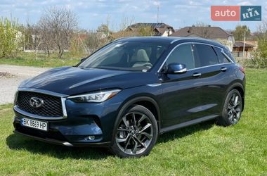 Внедорожник / Кроссовер Infiniti QX50 2017 в Ровно