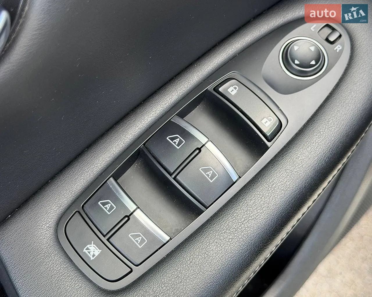2021 Infiniti QX50 - мініатюра 23