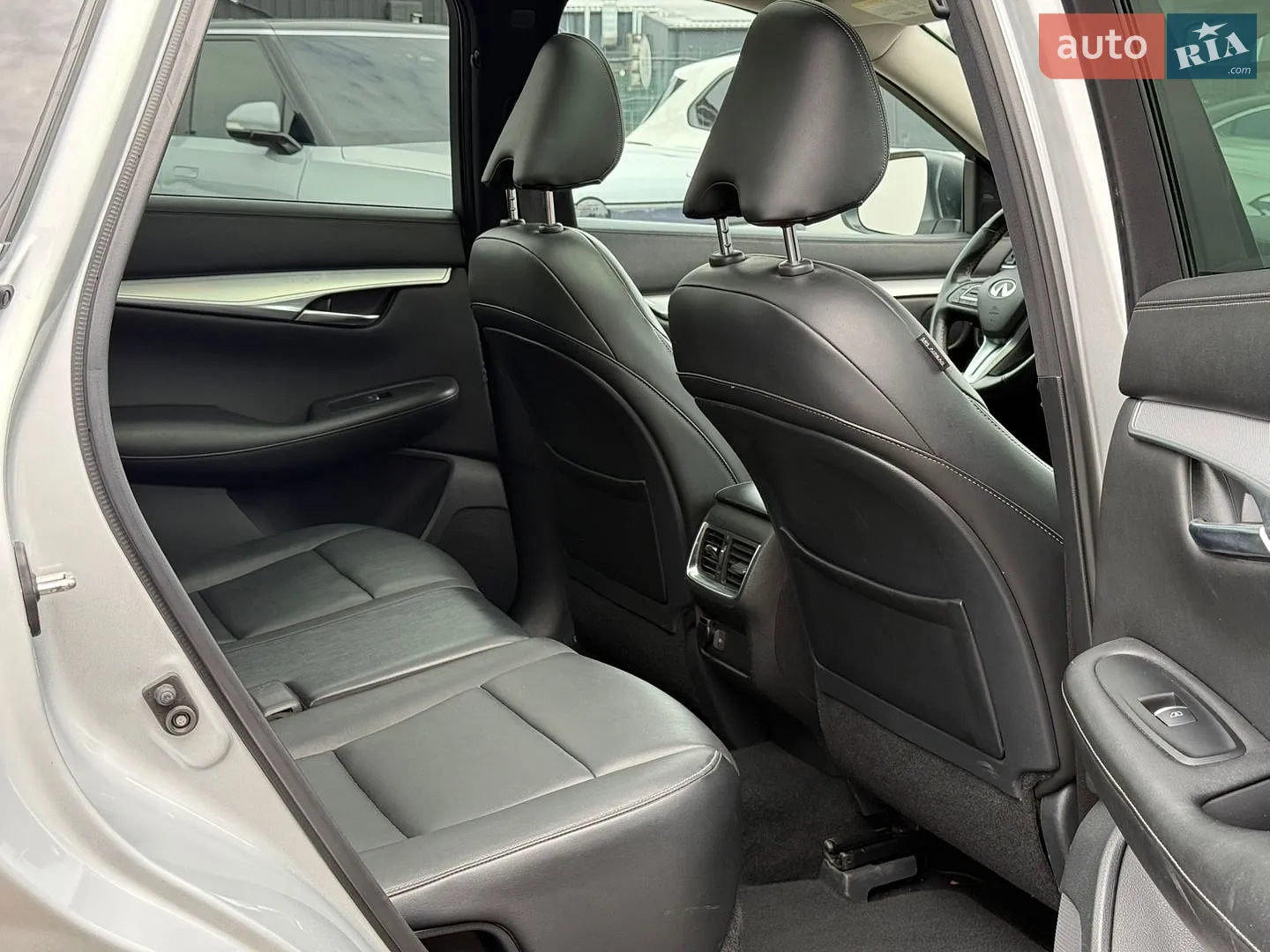 2019 Infiniti QX50 - мініатюра 23