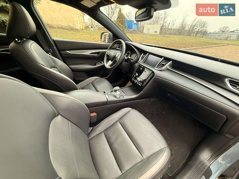 Внедорожник / Кроссовер Infiniti QX55 2023 в Харькове