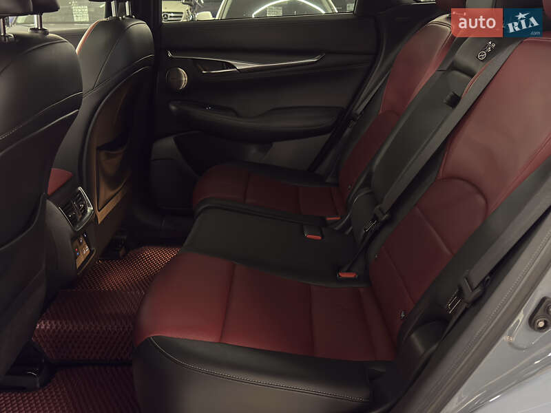 Внедорожник / Кроссовер Infiniti QX55 2023 в Николаеве