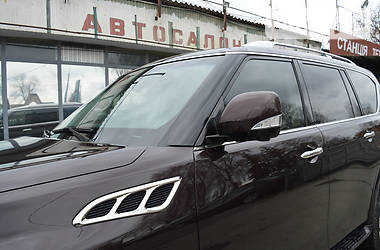 Позашляховик / Кросовер Infiniti QX56 2011 в Тернополі