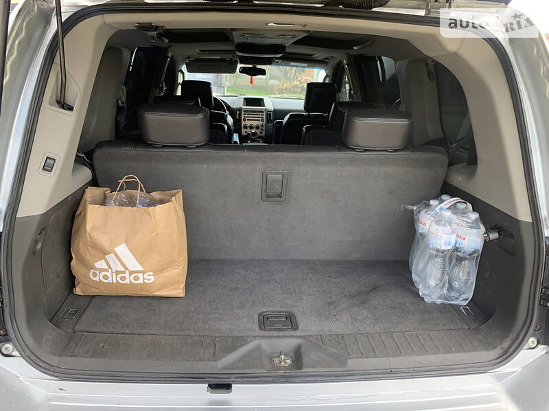 Позашляховик / Кросовер Infiniti QX56 2004 в Львові