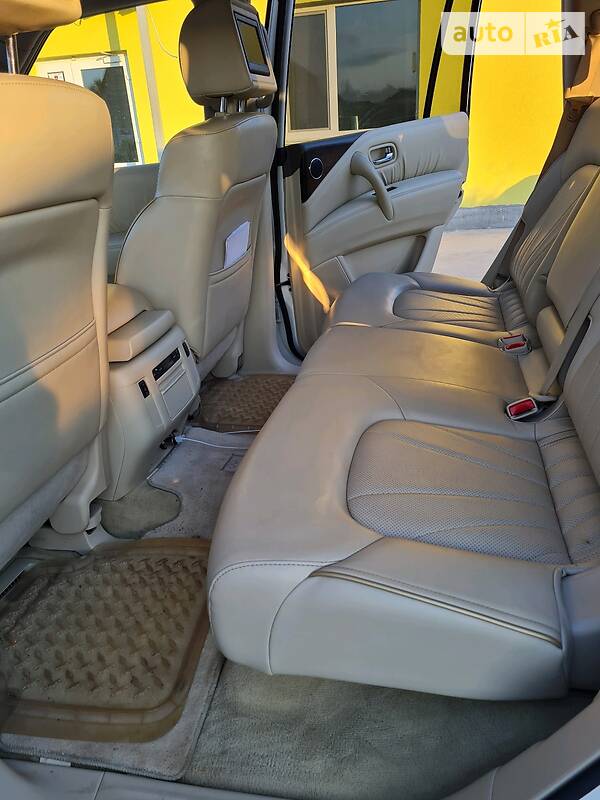 Позашляховик / Кросовер Infiniti QX56 2012 в Одесі