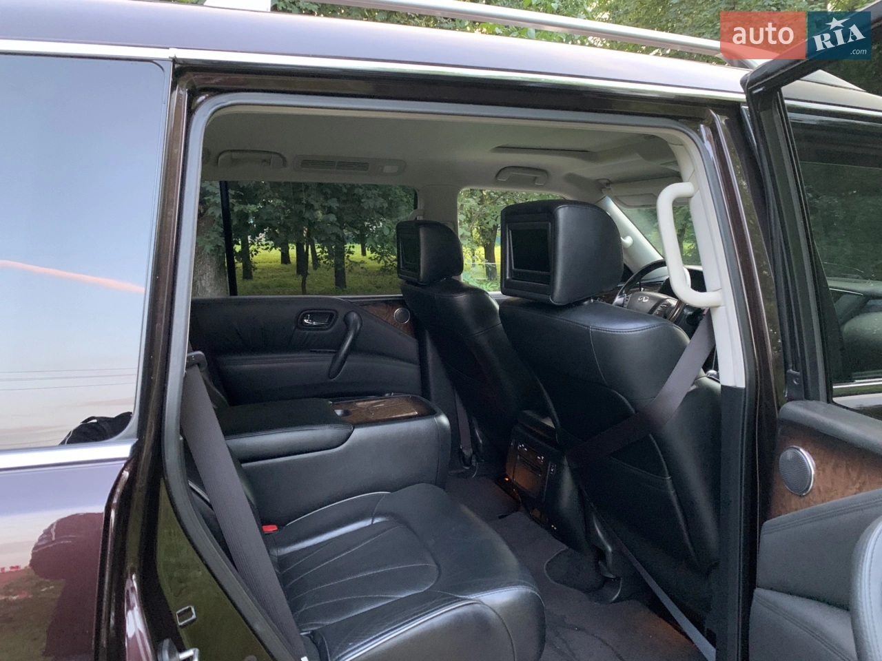 2011 Infiniti QX56 - мініатюра 21