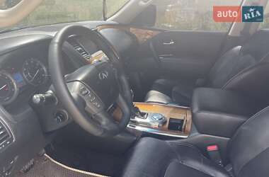 Внедорожник / Кроссовер Infiniti QX56 2011 в 