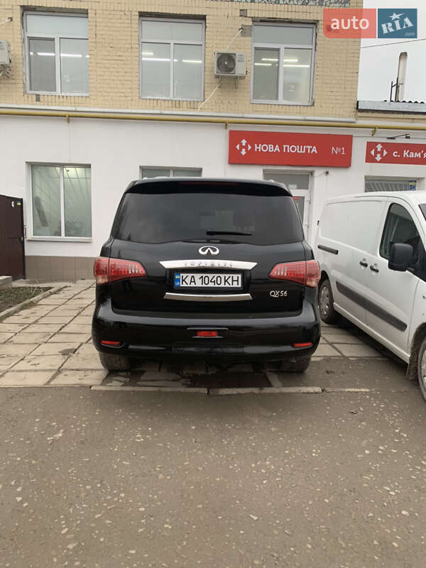 Позашляховик / Кросовер Infiniti QX56 2010 в Кам'янець-Подільському
