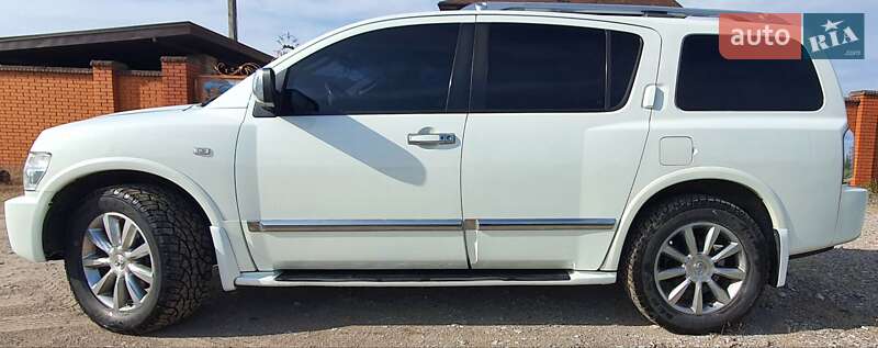 Внедорожник / Кроссовер Infiniti QX56 2007 в Каменском