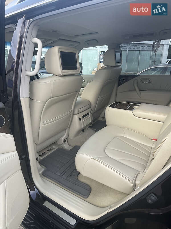 Внедорожник / Кроссовер Infiniti QX56 2011 в Виннице