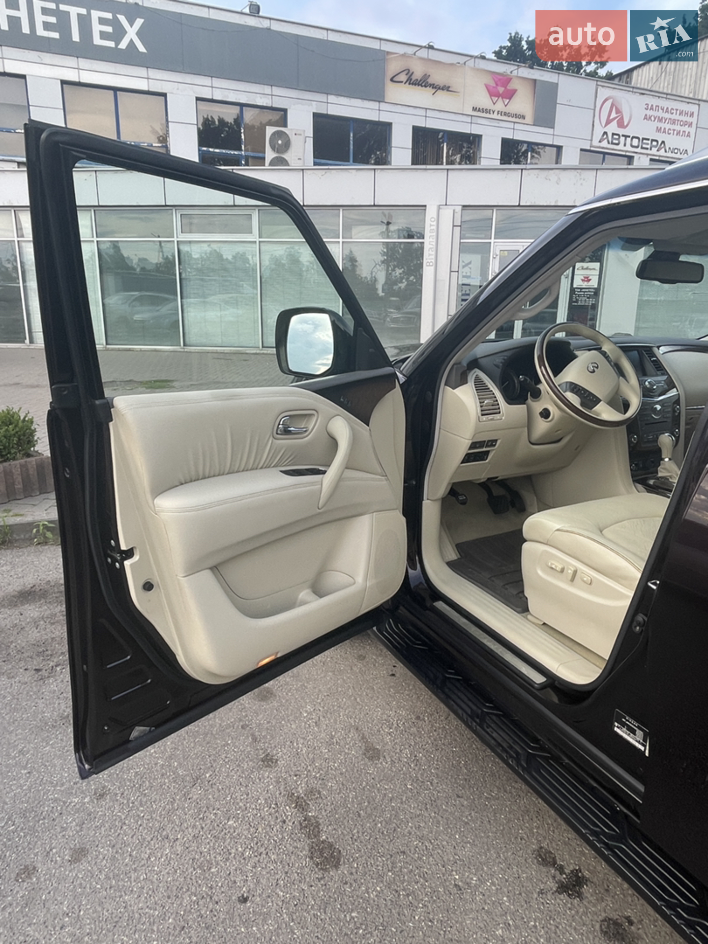 2011 Infiniti QX56 - мініатюра 42