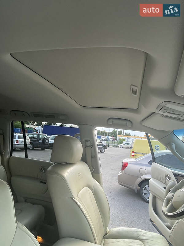 Внедорожник / Кроссовер Infiniti QX56 2011 в Виннице