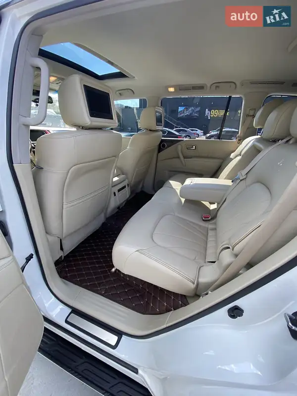 Infiniti QX56 2012 VIN JN1JANZ62U0002915 фото оголошення 31 з 74