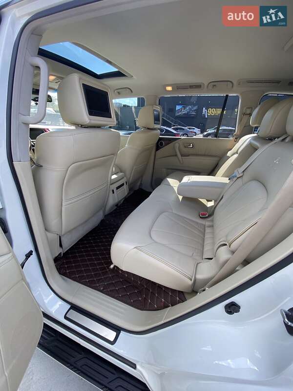 Внедорожник / Кроссовер Infiniti QX56 2012 в Киеве