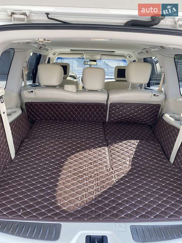 Внедорожник / Кроссовер Infiniti QX56 2012 в Киеве