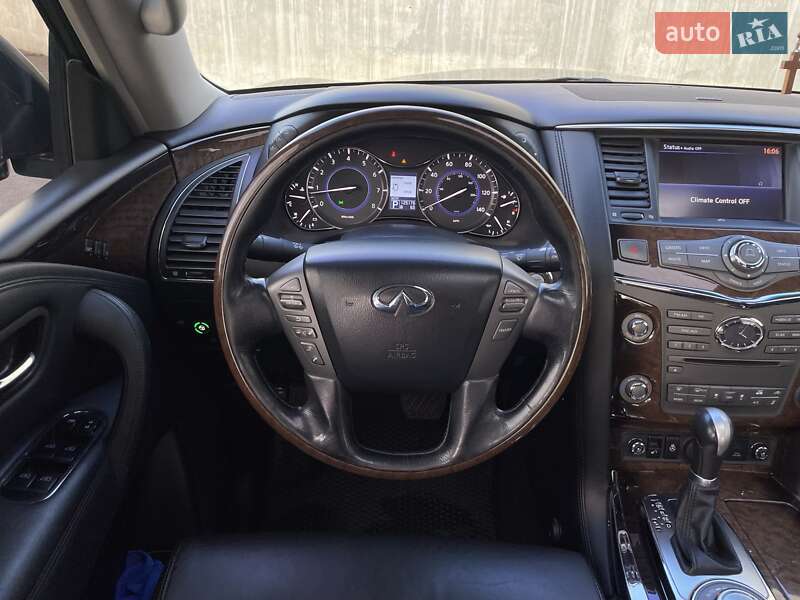Внедорожник / Кроссовер Infiniti QX56 2010 в Львове