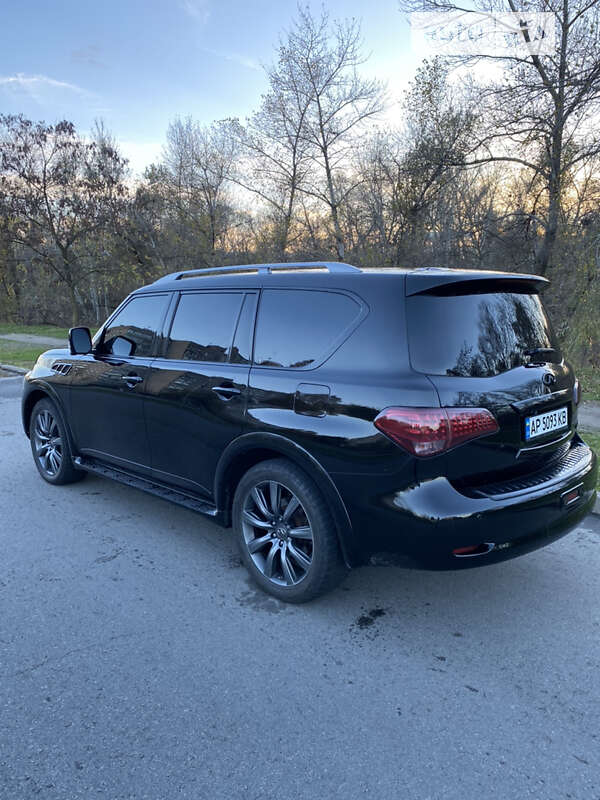 Внедорожник / Кроссовер Infiniti QX56 2011 в Запорожье