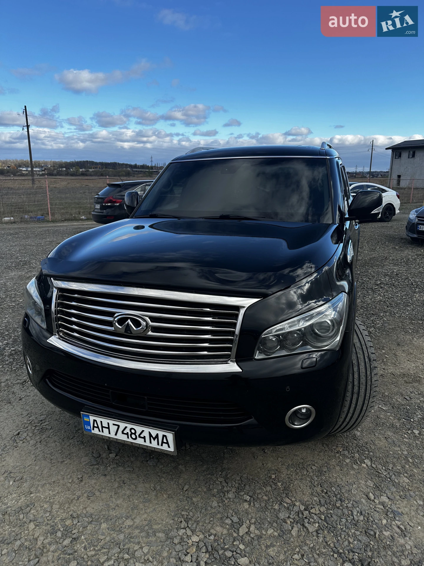 2011 Infiniti QX56 - мініатюра 3