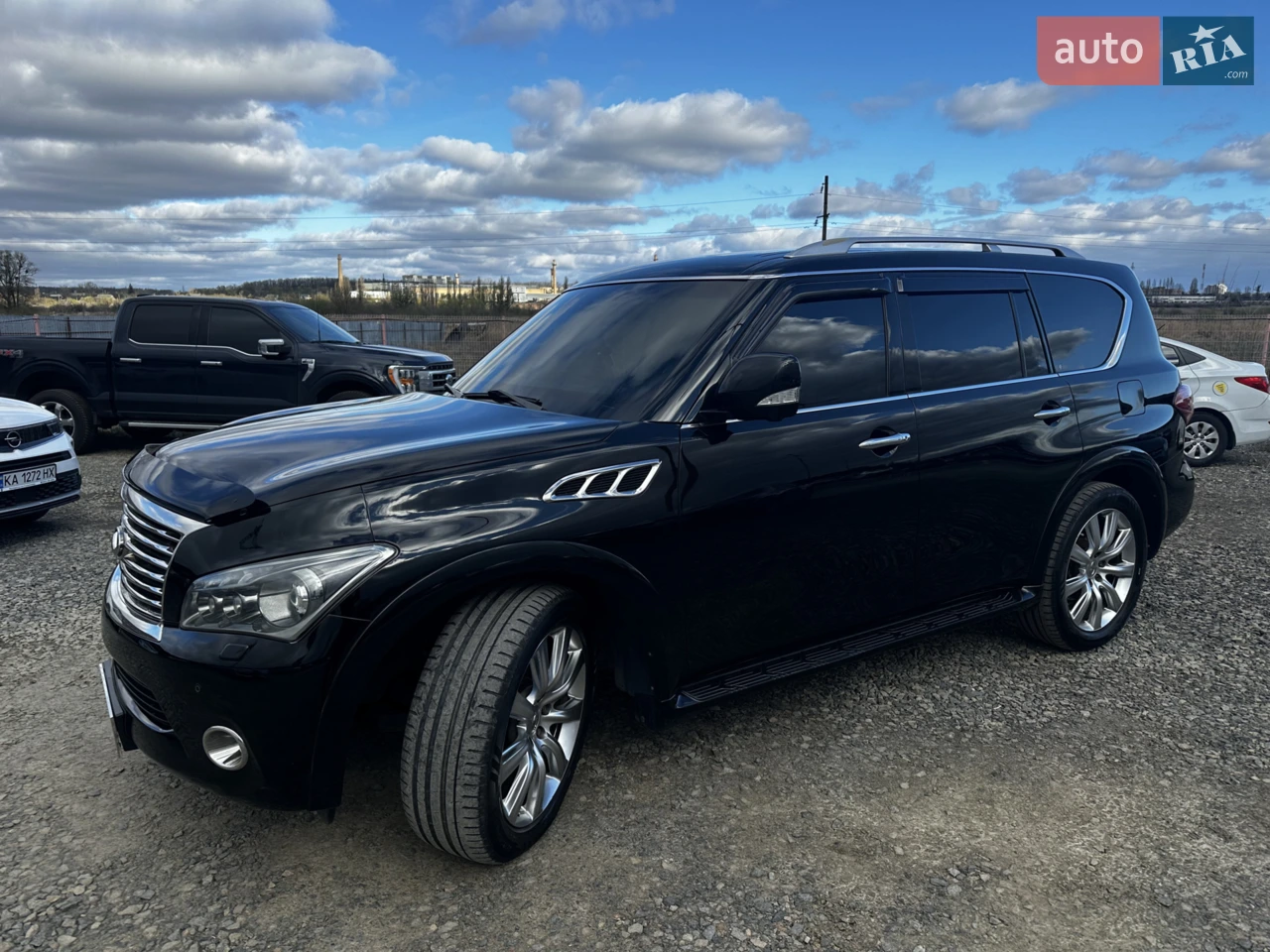 2011 Infiniti QX56 - мініатюра 26