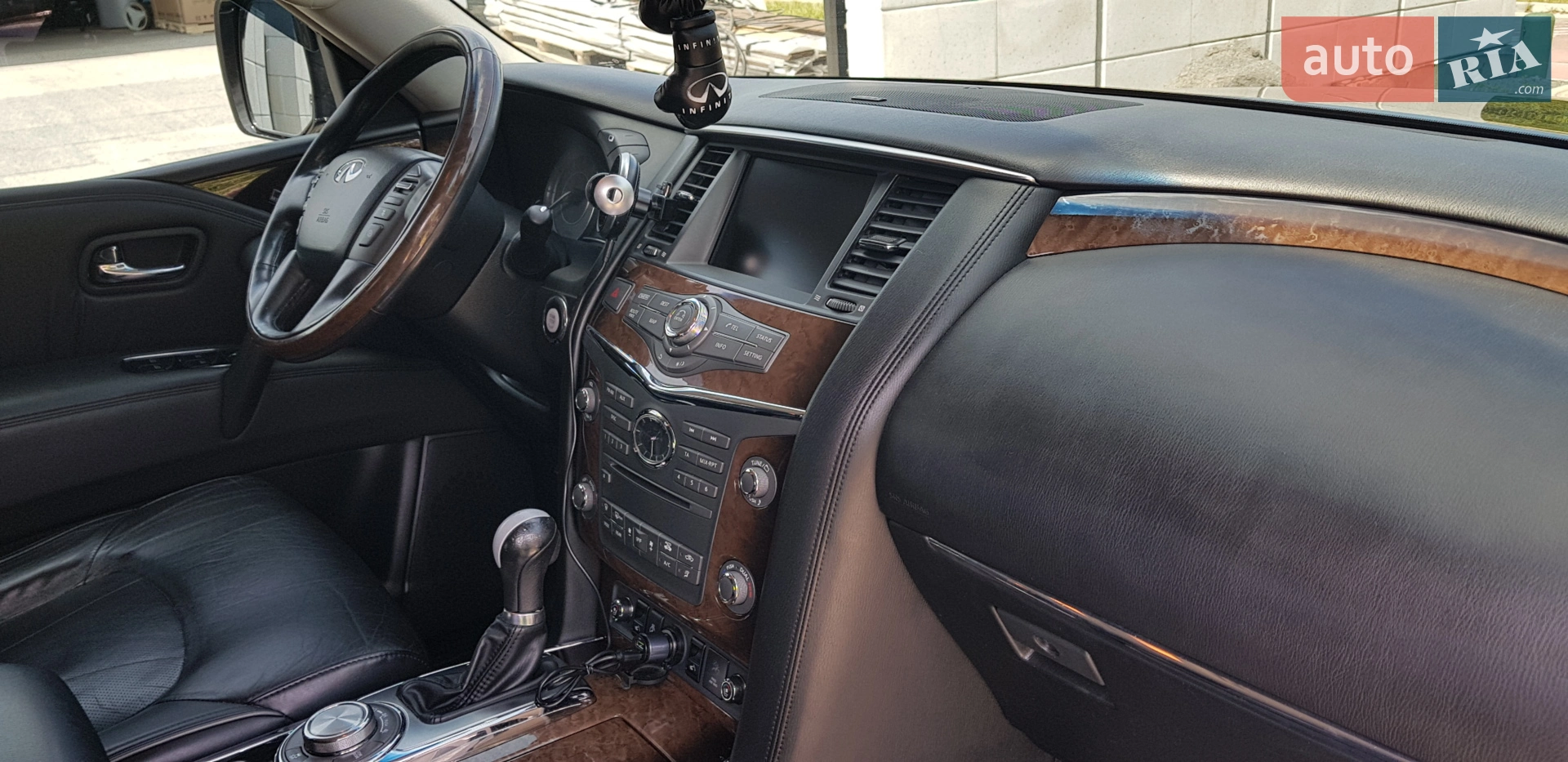 2011 Infiniti QX56 - мініатюра 15