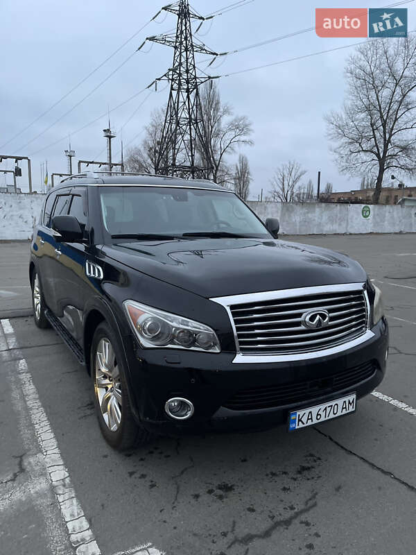 Infiniti QX56 2010