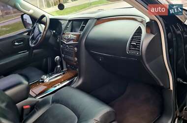 Позашляховик / Кросовер Infiniti QX56 2010 в Києві