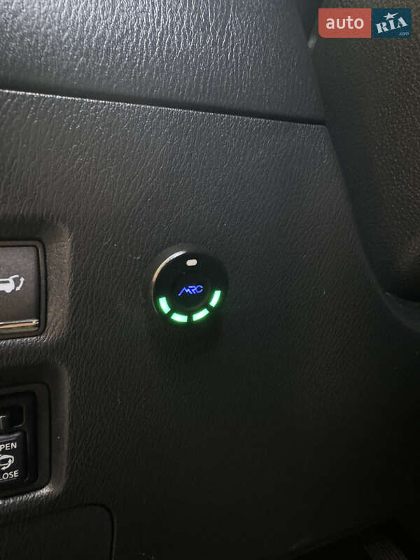 Внедорожник / Кроссовер Infiniti QX56 2010 в Чернигове