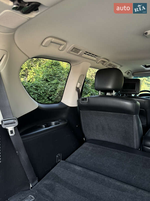 Внедорожник / Кроссовер Infiniti QX56 2010 в Чернигове