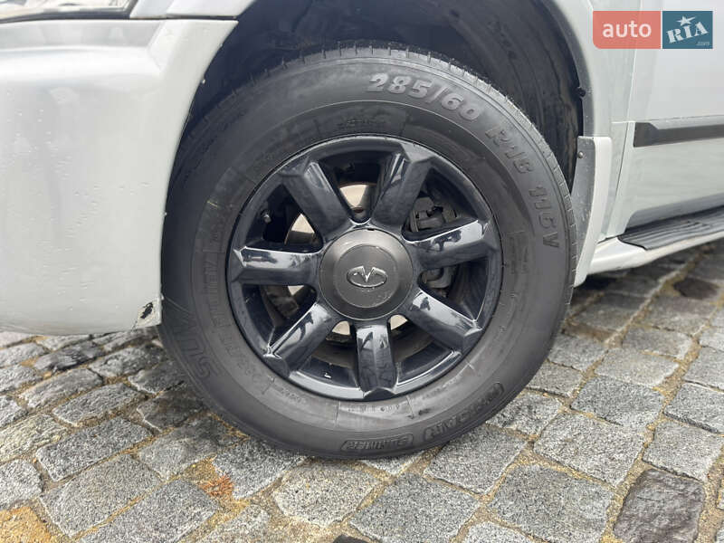 Позашляховик / Кросовер Infiniti QX56 2005 в Києві