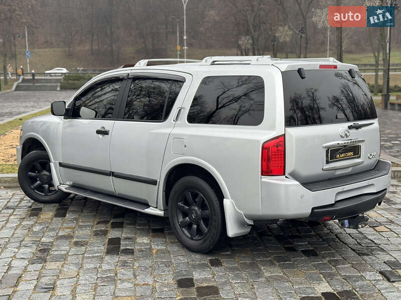 Позашляховик / Кросовер Infiniti QX56 2005 в Києві