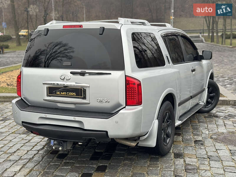 Позашляховик / Кросовер Infiniti QX56 2005 в Києві