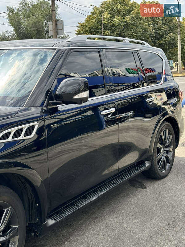 Внедорожник / Кроссовер Infiniti QX56 2011 в Харькове