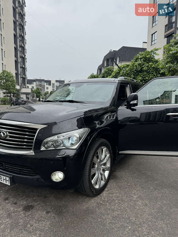 Внедорожник / Кроссовер Infiniti QX56 2012 в Киеве