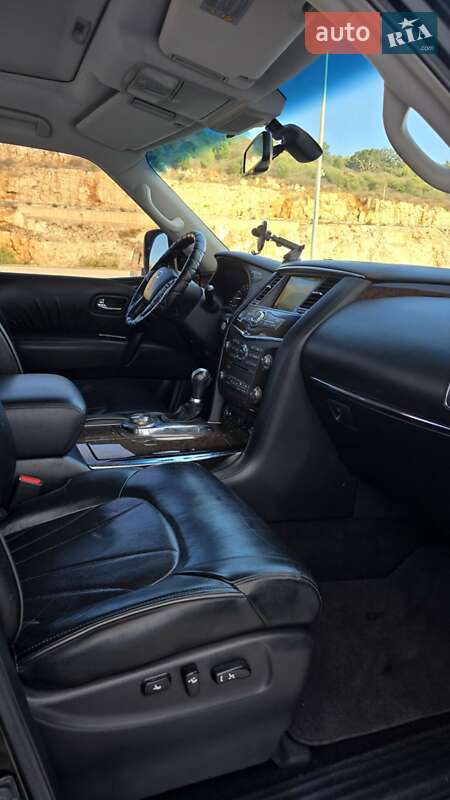 Внедорожник / Кроссовер Infiniti QX56 2010 в Херсоне фото 18 Внедорожник / Кроссовер Infiniti QX56 2010 в Херсоне